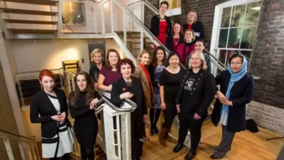 پرتو درمانی سرطان زن افغان دومین اختراعش را ثبت کرد