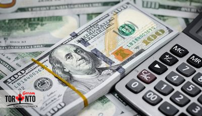 افزایش 330 تومانی دلار کانادا و افزایش 300 تومانی نرخ دلار آمریکا