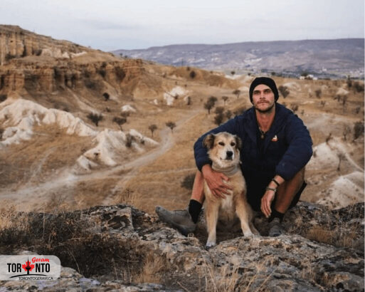 دور دنیا در هفت سال با پای پیاده