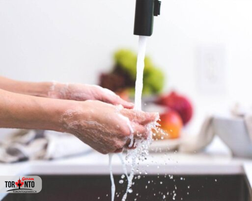 چیزهای چندش‌آوری که روی دست‌ها کمین کرده‌اند