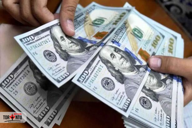 پیش بینی قیمت دلار ۲۱ اسفند ۱۴۰۲