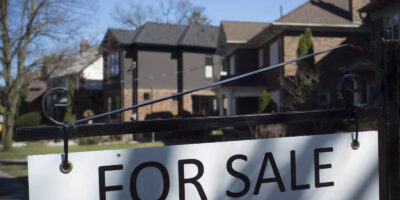 میانگین قیمت واحدهای مسکونی در تورنتوی بزرگ به 1,054,372 دلار کاهش یافت