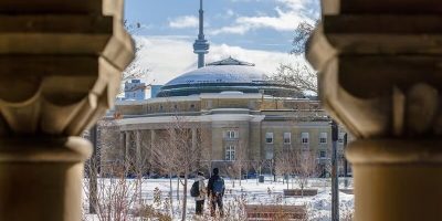 دانشگاه تورنتو استخدام میکند