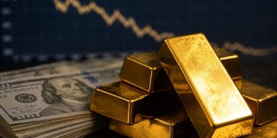 قیمت طلا به زیر ۴۰۰۰ دلار در هر اونس سقوط کرد